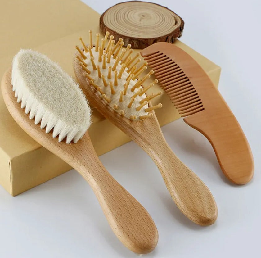 Brosse à cheveux pour bébé en bois de hêtre faite à la main, brosse en laine, peigne en bois, ensemble de brosses pour le corps