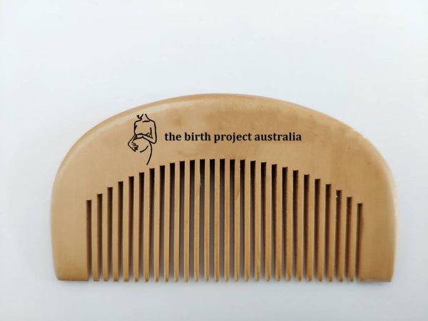 200pcs peach wood combs engrave logo on one side to AU