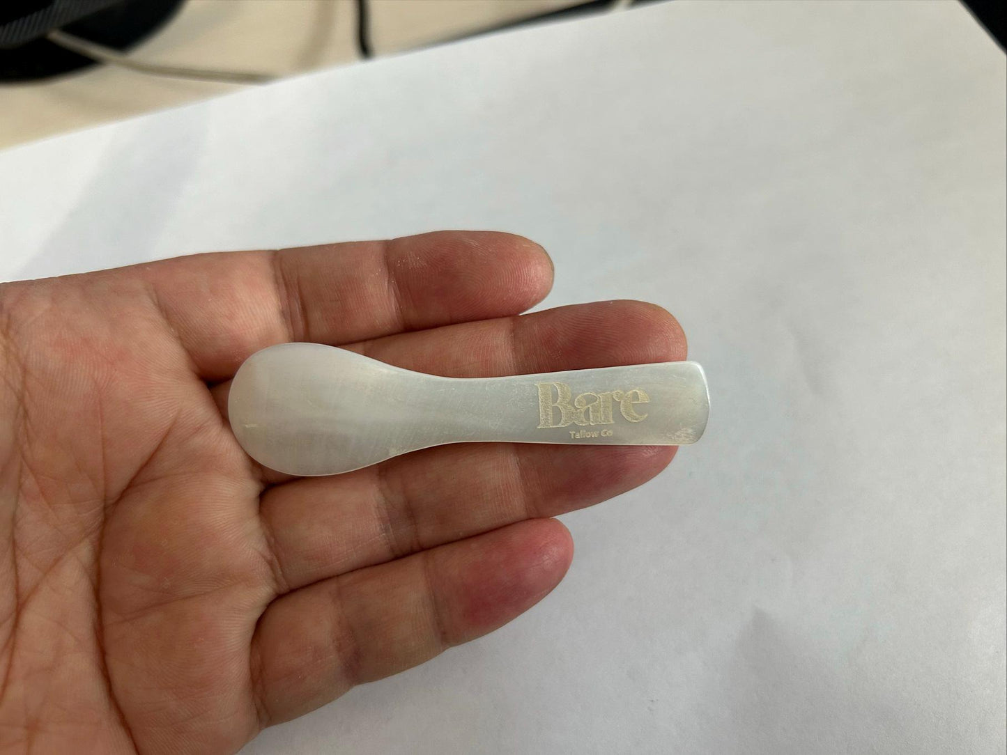 Customize logo-Natural shell spoons mask spoon makeup tool caviar spoons ice cream spoons