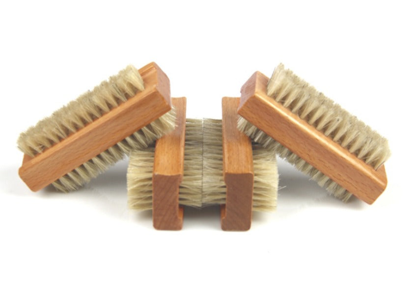 Engrave logo-Beech wood handle nail brush boar bristle brush wholesale