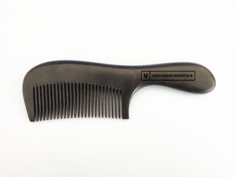 Peignes en bois de santal noir de haute qualité, dents fines et manche, pour l'entretien des cheveux et de la barbe des femmes et des hommes.