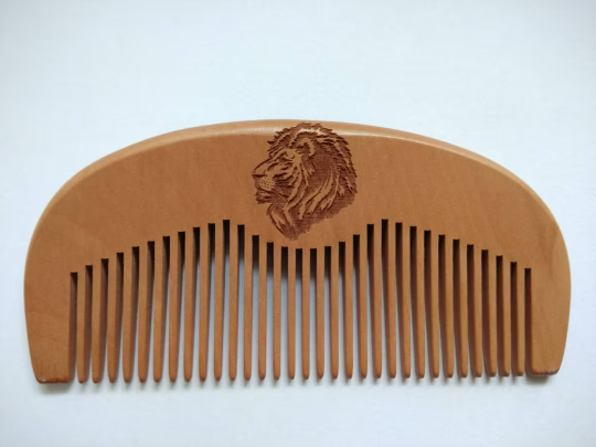 20pcs peach wood combs engrave lion