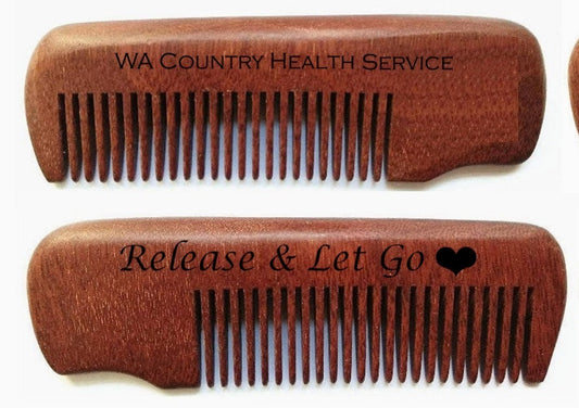 WA-300pcs red combs engraved on two sides